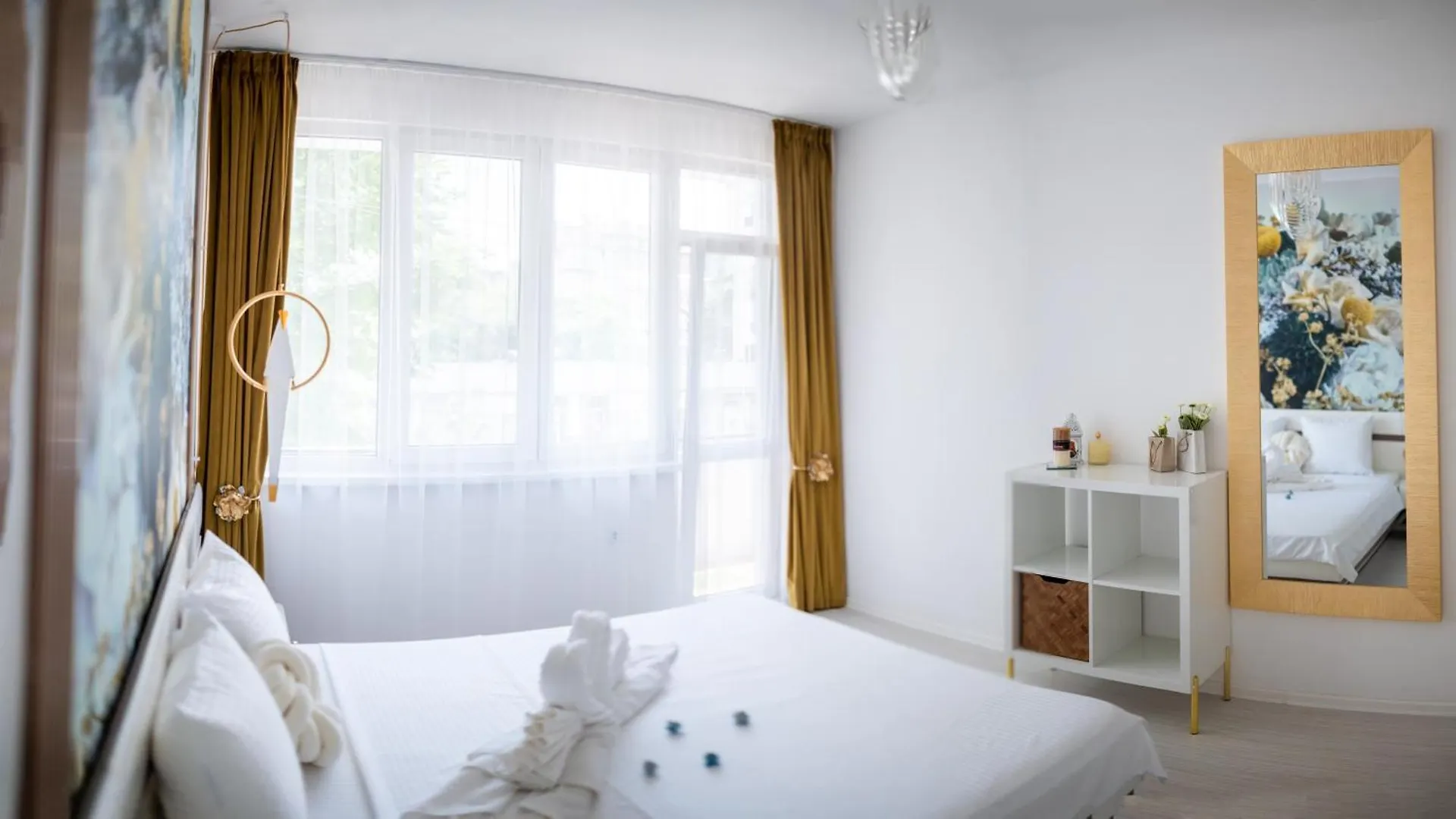 A&K Cozy Art Studio 2 Varna