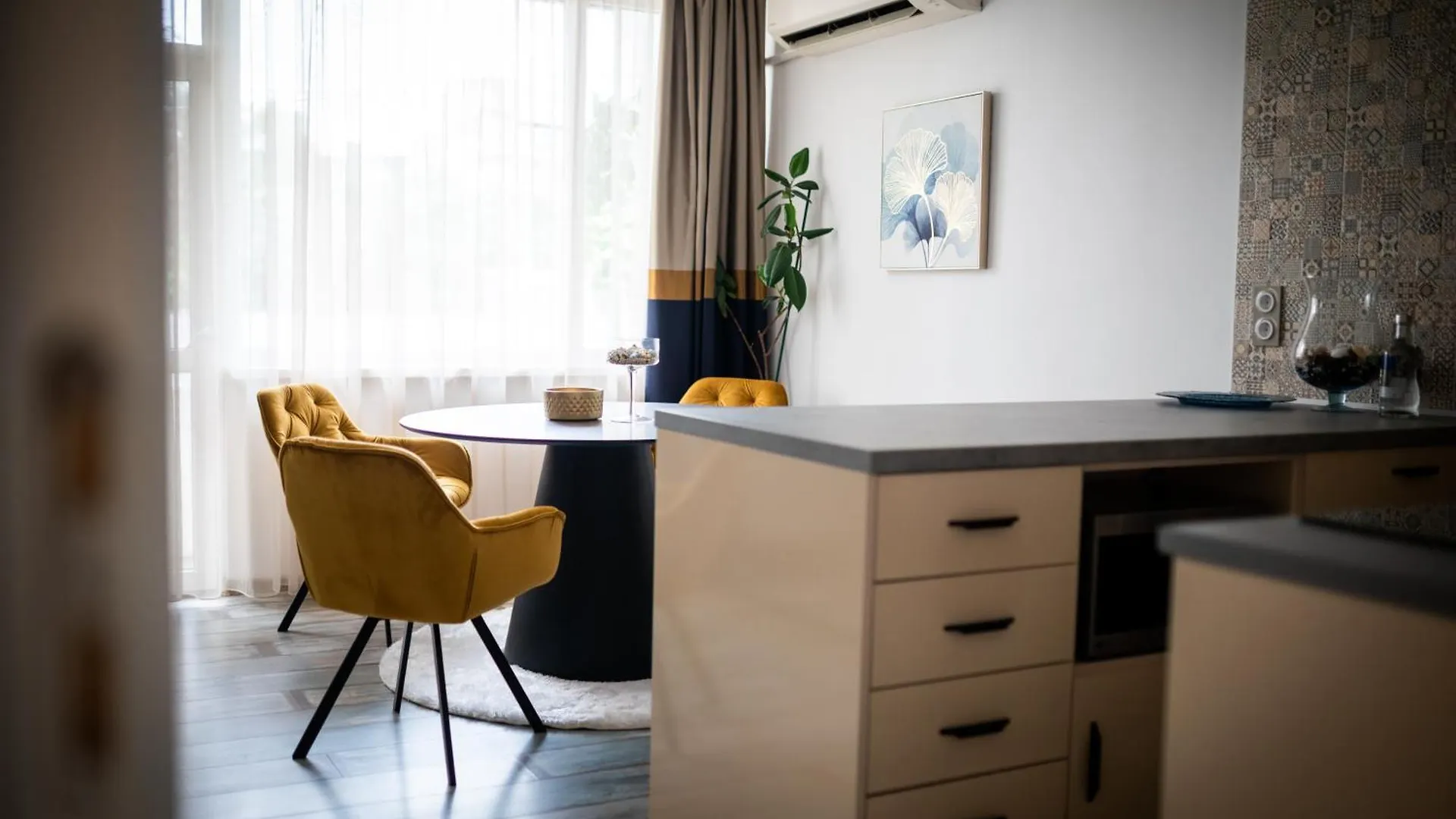 A&K Cozy Art Studio 2 Varna Apartament